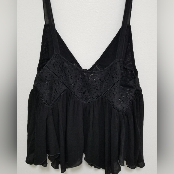 Free People Boho Black Henley Lace Camisole Hanky Hem Size XS - Picture 6 of 10
